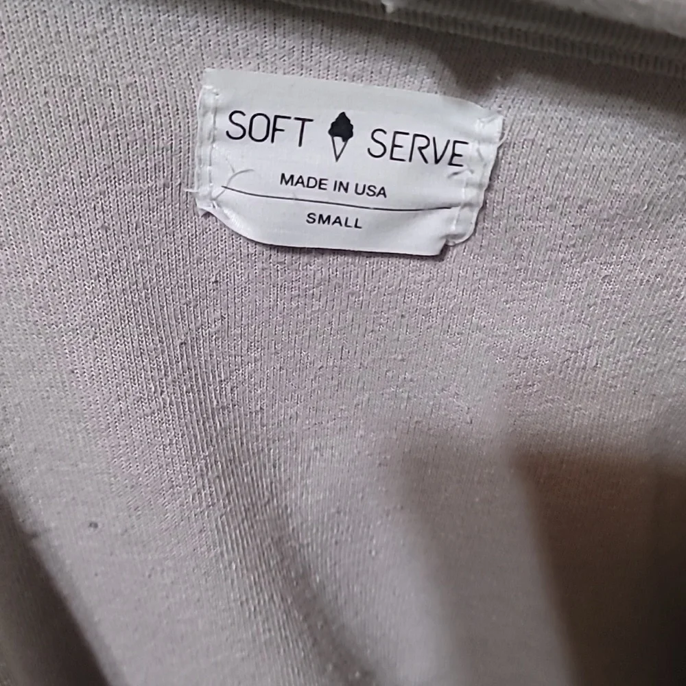Soft Serve zip-up jacket size small - Picture 8 of 10